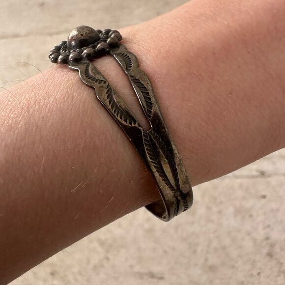 Vintage Old Pawn Native American Sterling Cuff As Is - Picture 2 of 7